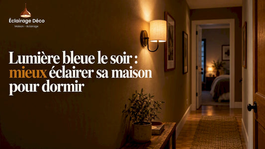 Applique murale chauffante diffusant une lumière douce dans un couloir la nuit
