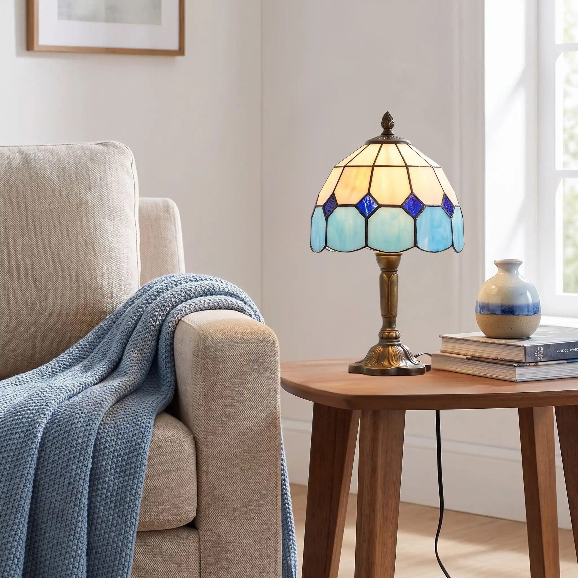 Lampes à poser sejour style tiffany vitrail bleu et blanc