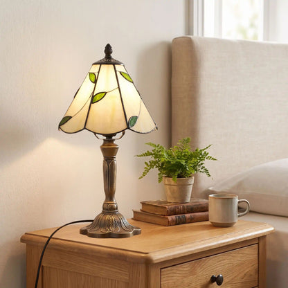 Lampes à poser table de chevet style tiffany vitrail creme orne de feuilles vertes