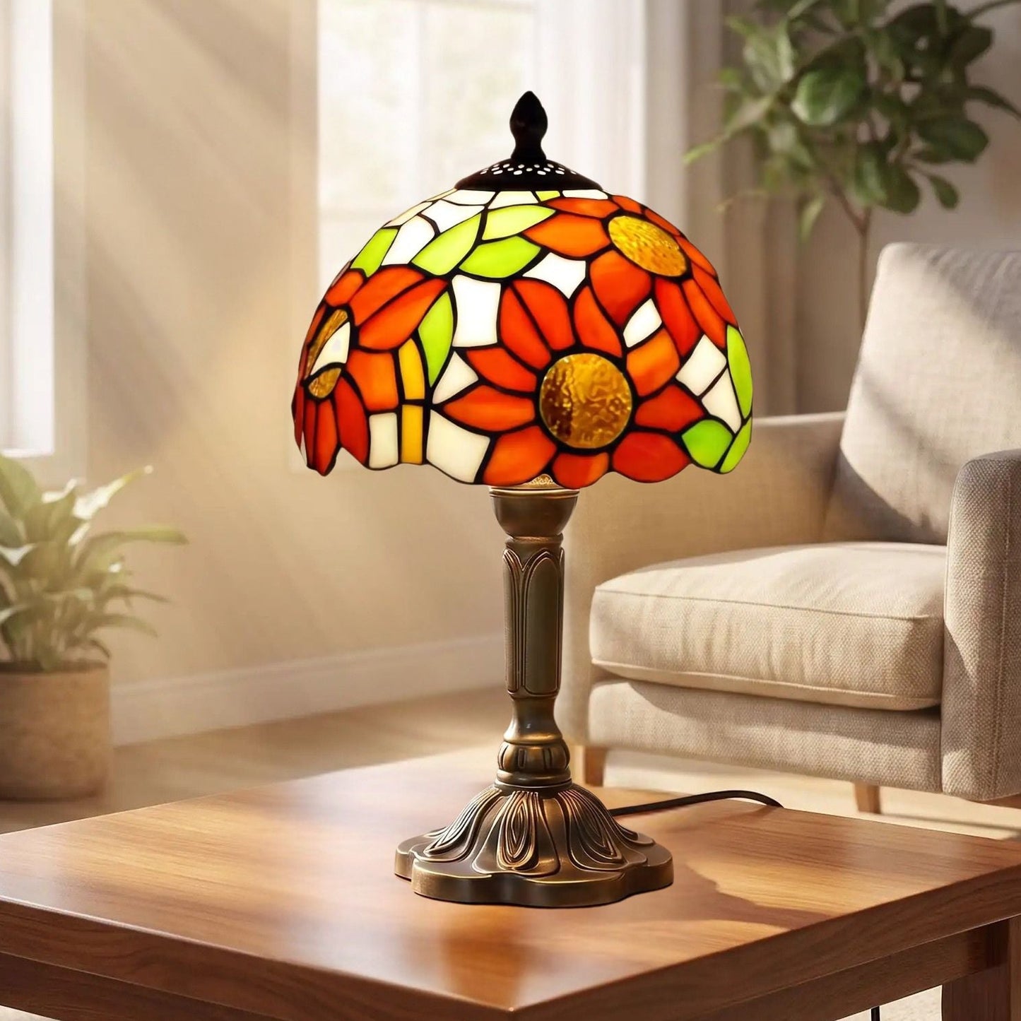 Lampes à poser table sejour vu rapproche style tiffany vitrail fleurs soleil orange