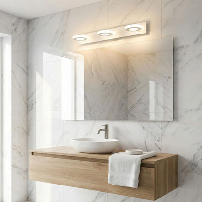 applique de salle de bain couleur blanc 3 lumieres rond au dessus miroir