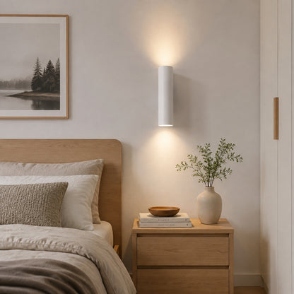 applique murale chambre blanche avec livres design epure