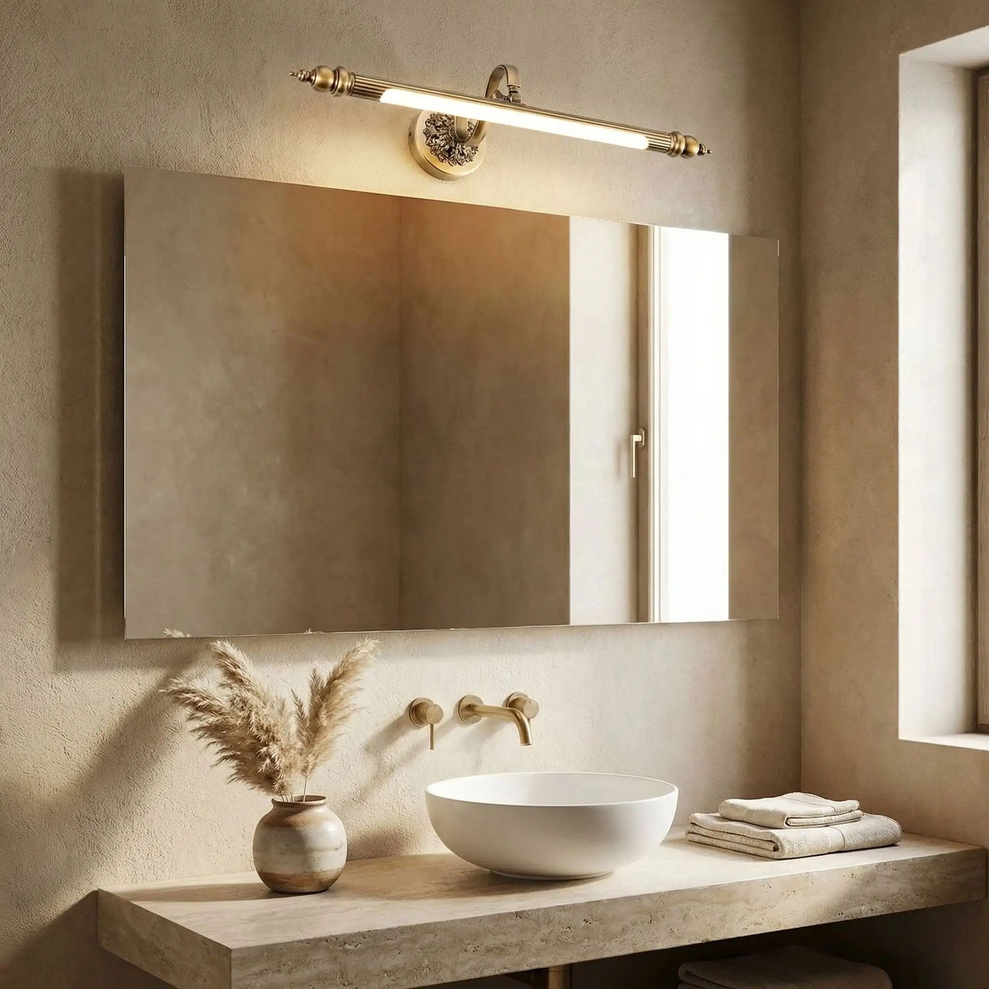 applique murale salle de bain style europeen au dessus miroir doree led retro