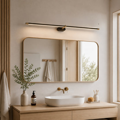 applique pour salle de bain noire dessus miroir scandinave