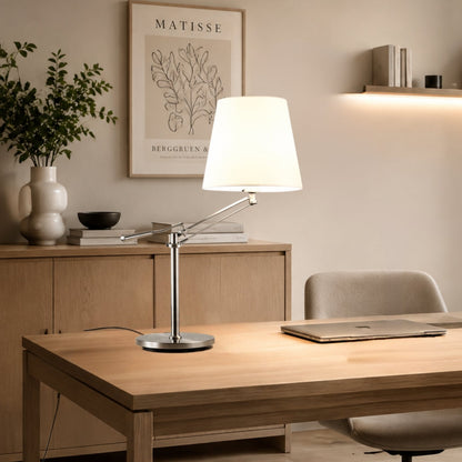 lampe a bureau avec cadre vu rapproche bras articule design