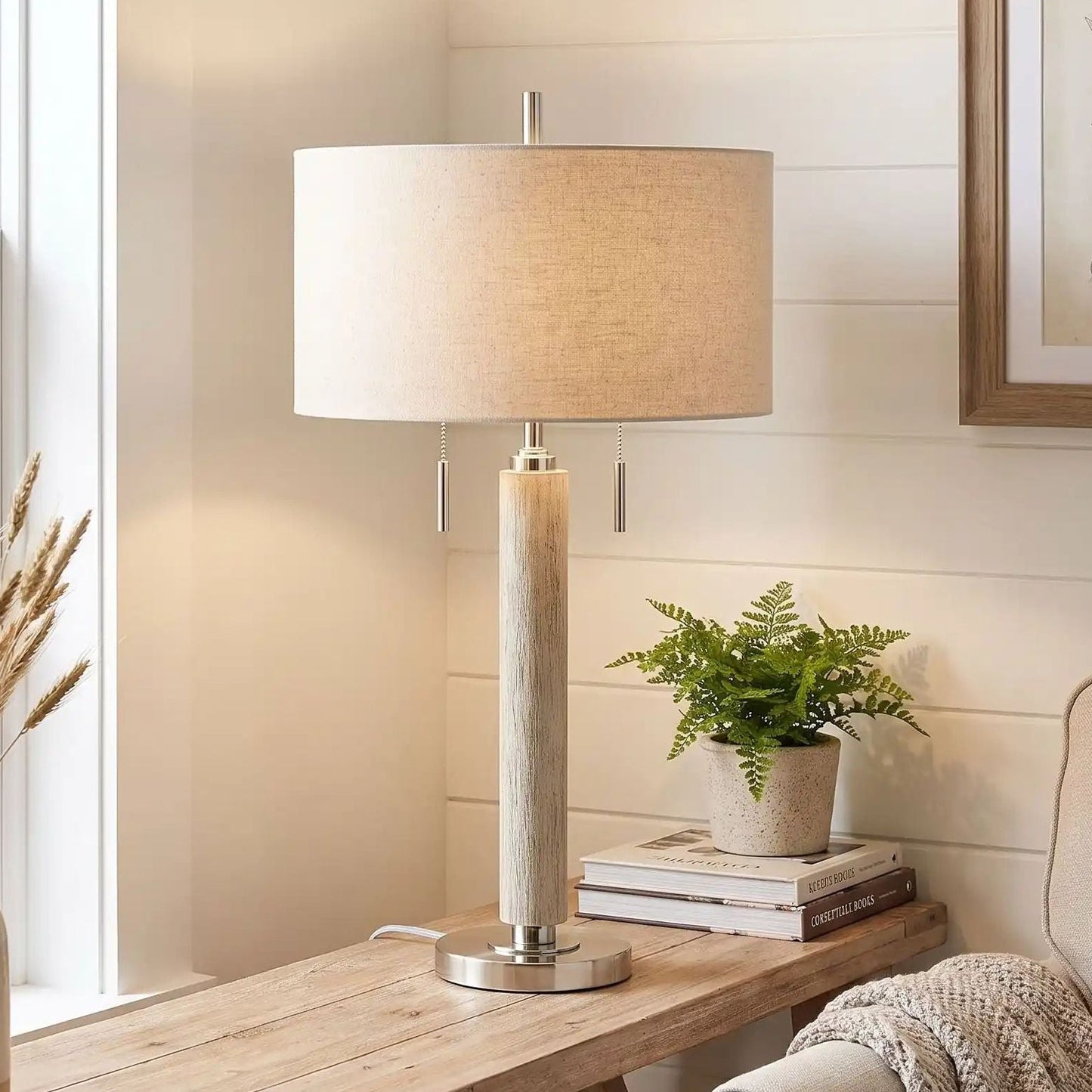 lampe à poser salon argent sur console sejour vu rapproche modern farmhouse port usb