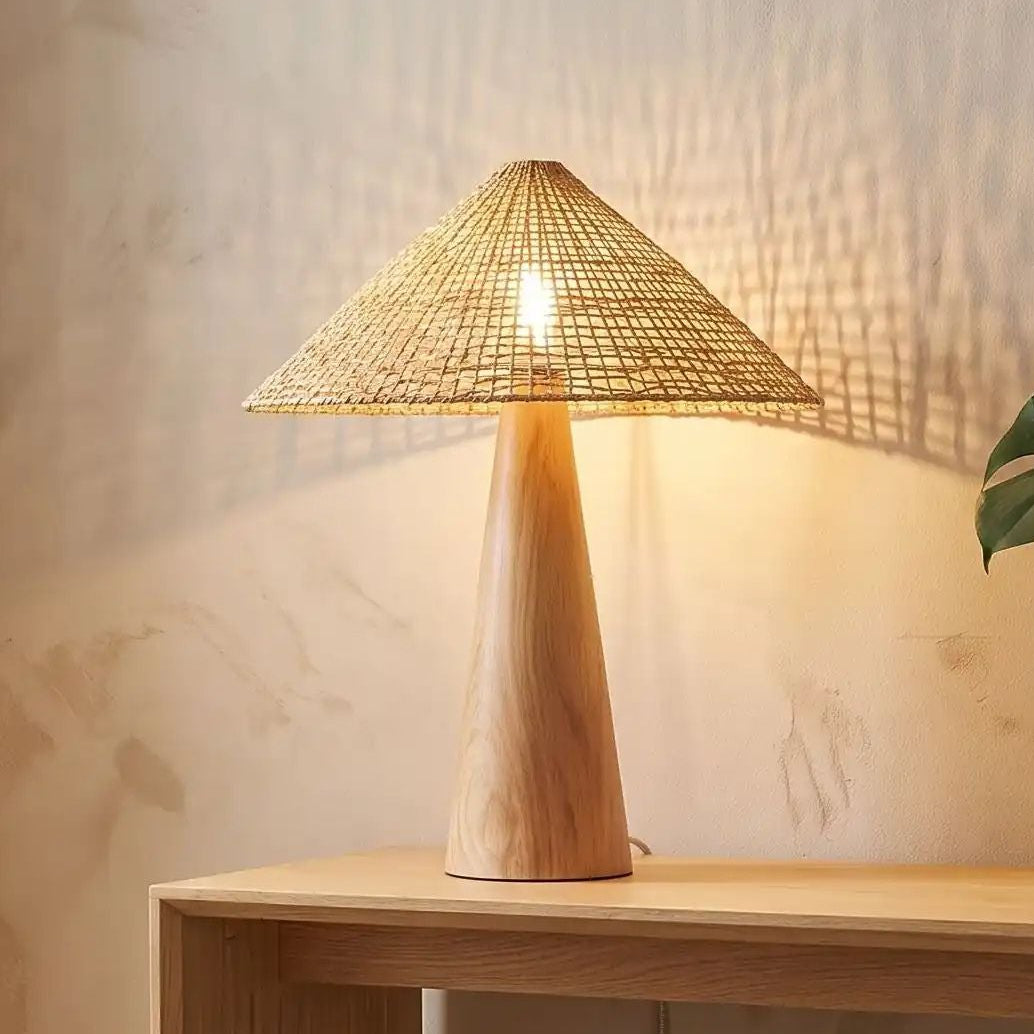 lampe à poser salon avec fauteuil vu rapproche elegance scandinave et boheme chic