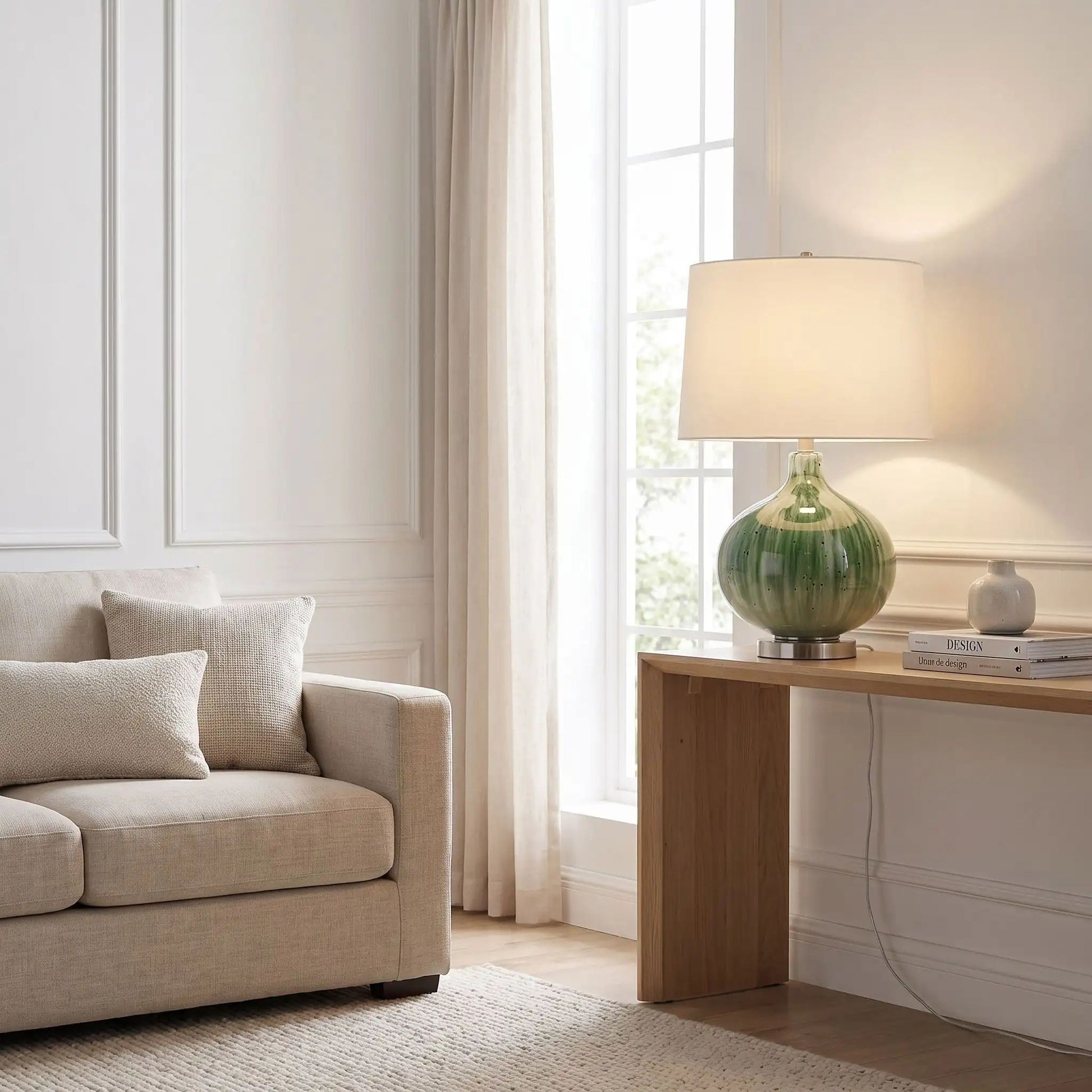 lampe à poser salon avec grande fenetre pumpkin green lava