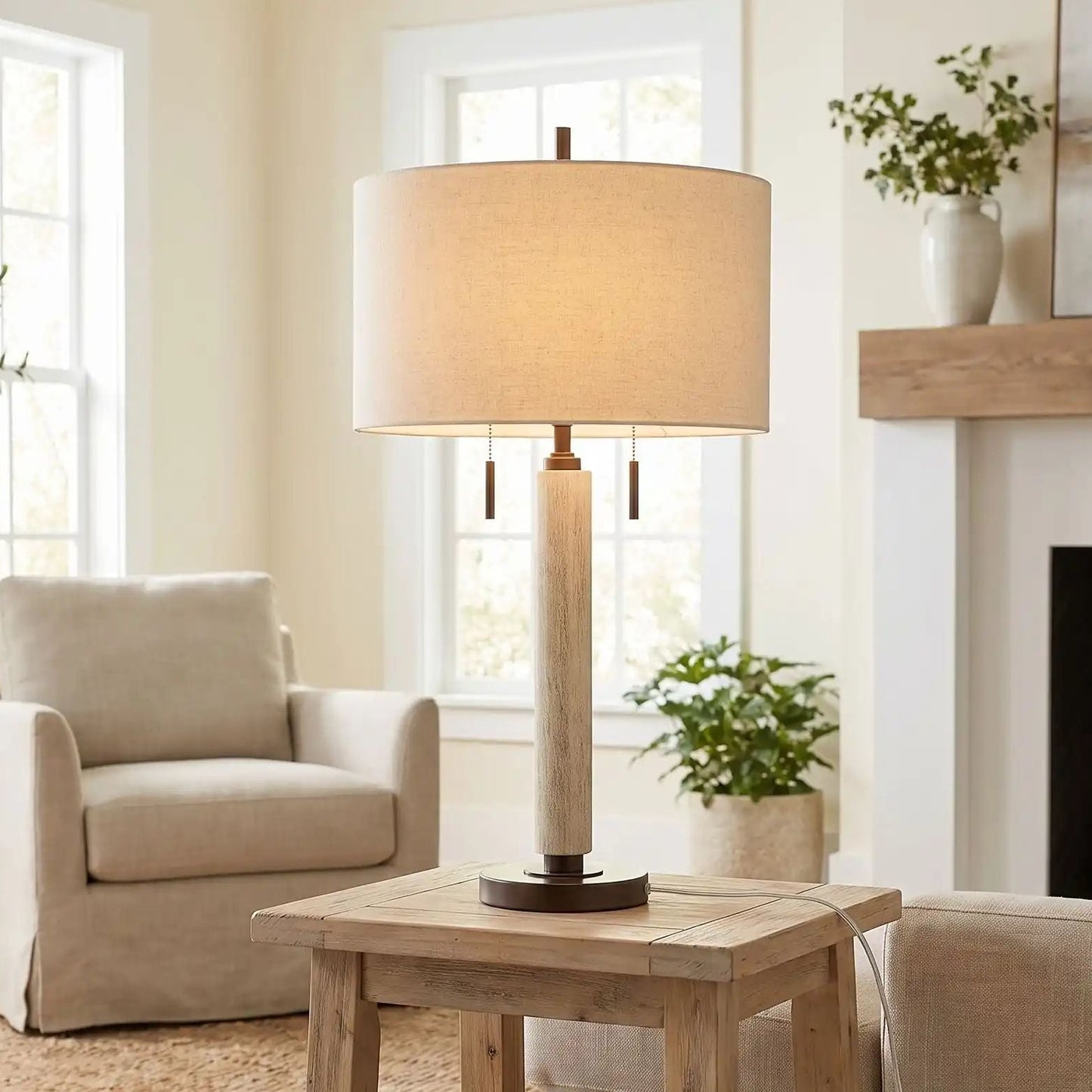 lampe à poser salon bronze antique sur table sejour vu rapproche modern farmhouse port usb