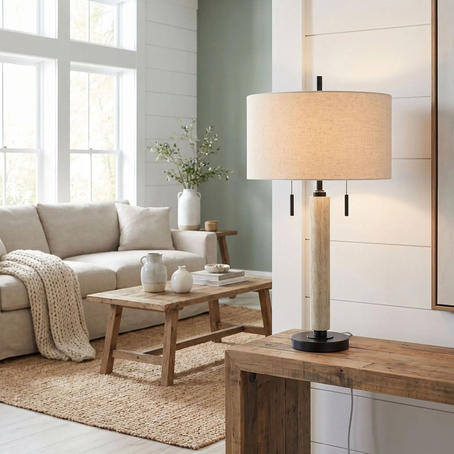 lampe à poser salon noir dans salle sejour modern farmhouse port usb