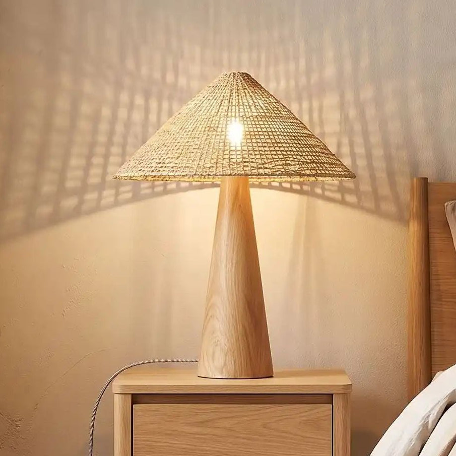 lampe à poser salon sur table chevet vu rapproche elegance scandinave et boheme chic