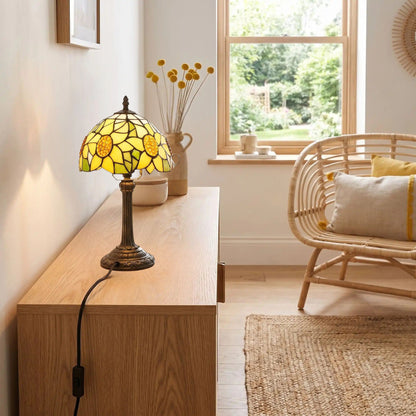lampe a poser sejour avec fauteuil tiffany jaune tournesol