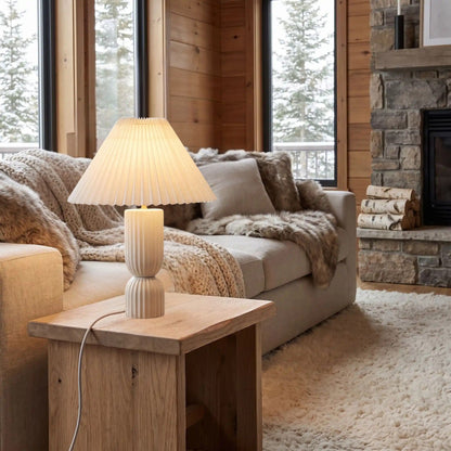 lampe à poser sejour avec foyer scandinave ceramique blanche