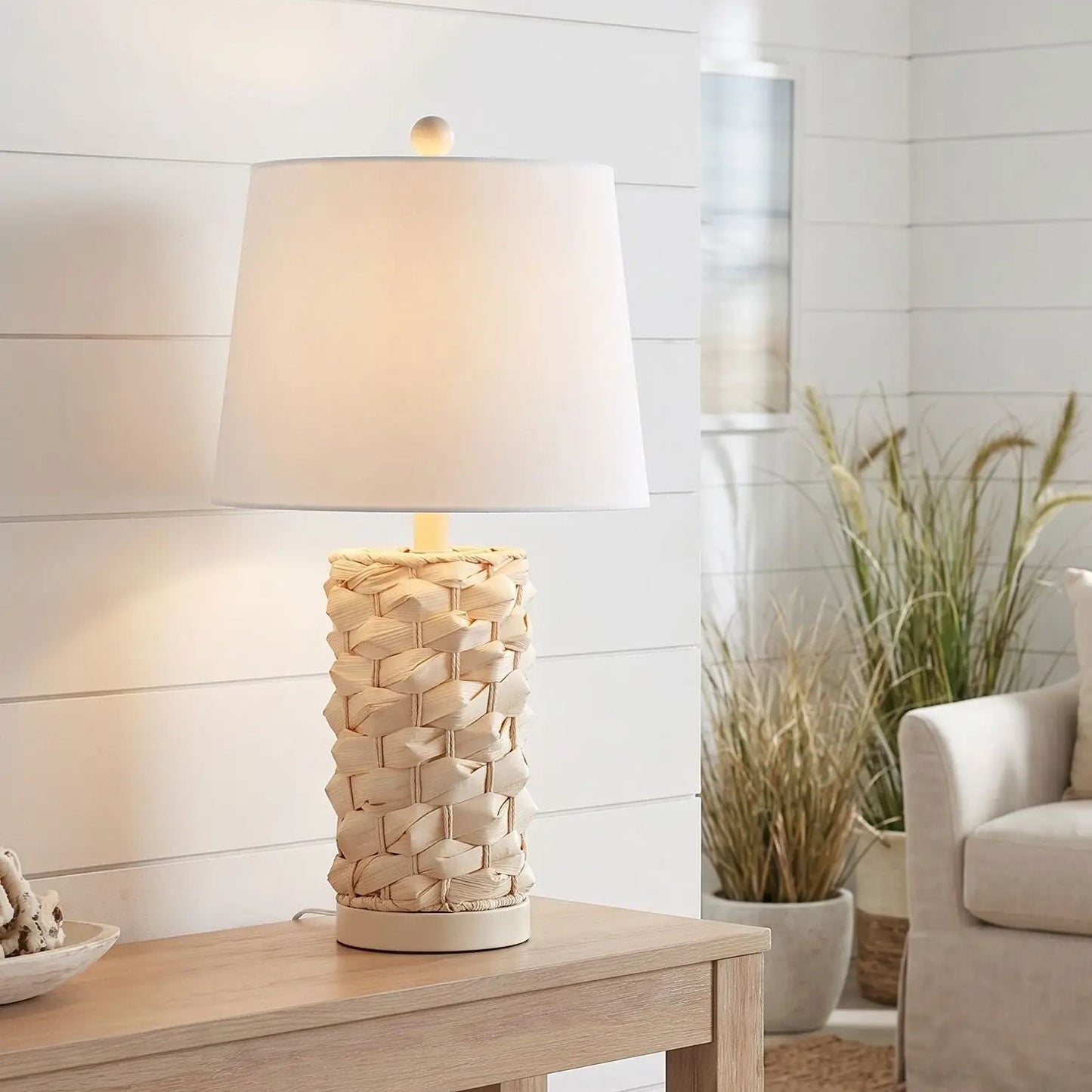 lampe à poser sejour vu rapproche coastal rotin naturel