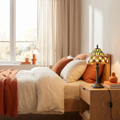 lampe a poser table chevet tiffany motifs geometriques et floraux colores