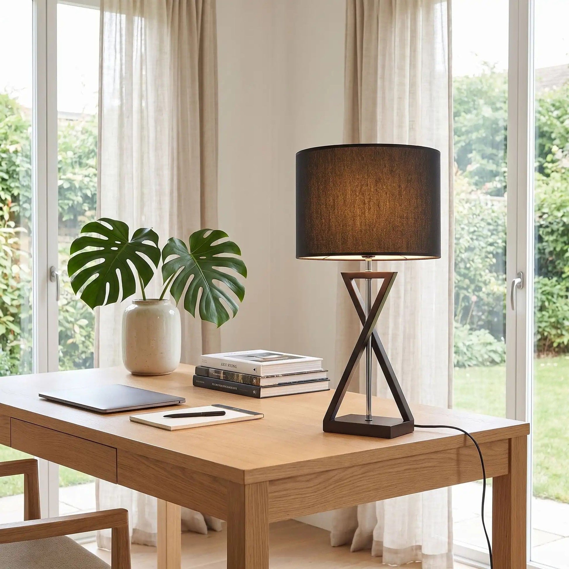 lampe bureau avec plante elegance design contemporain