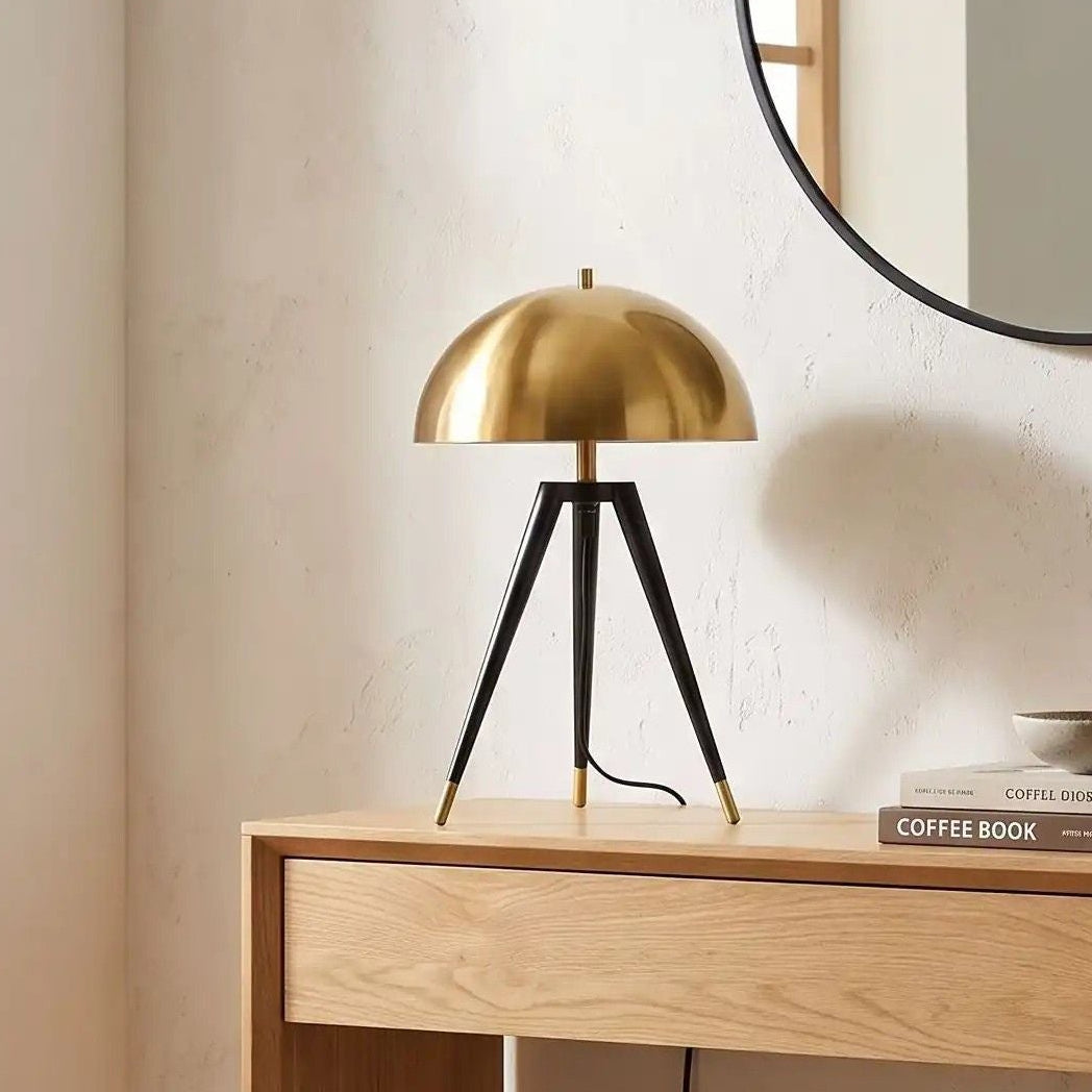 lampe champignon avec miroir vu rapproche doree mid century