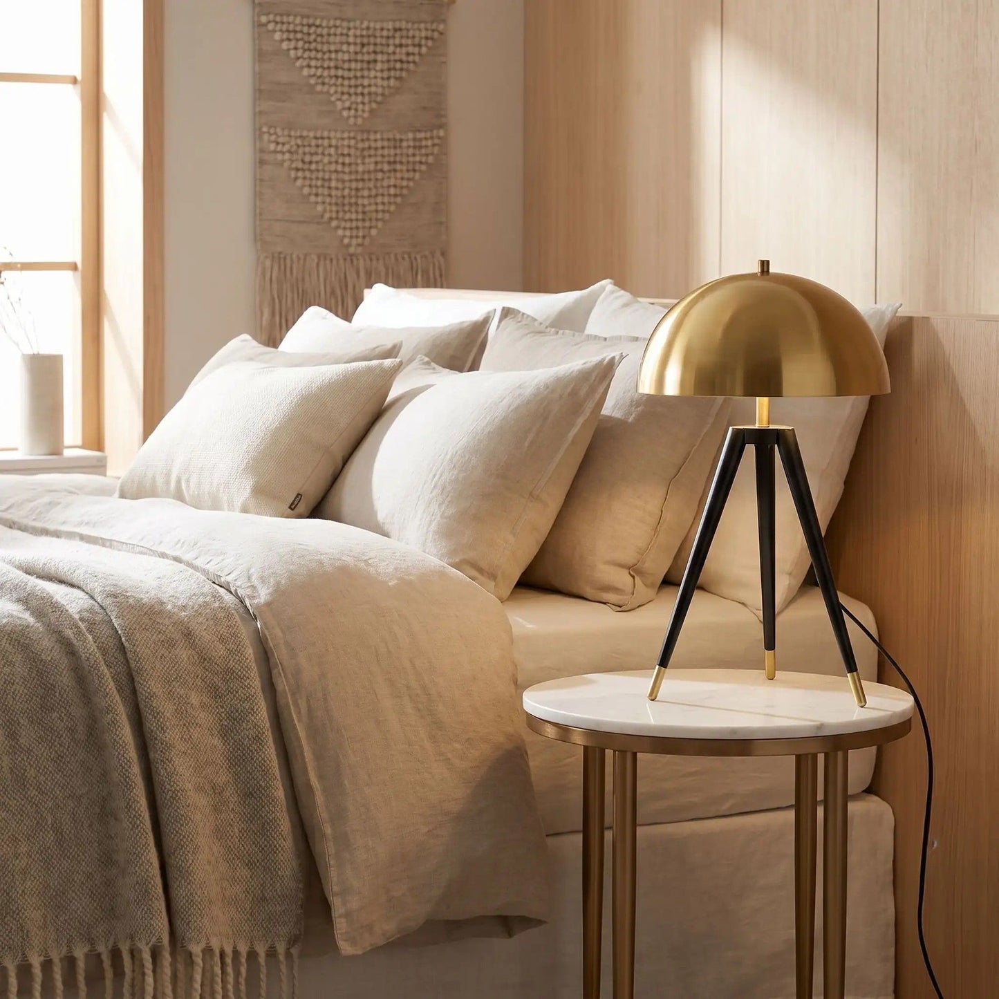 lampe champignon chevet doree mid century