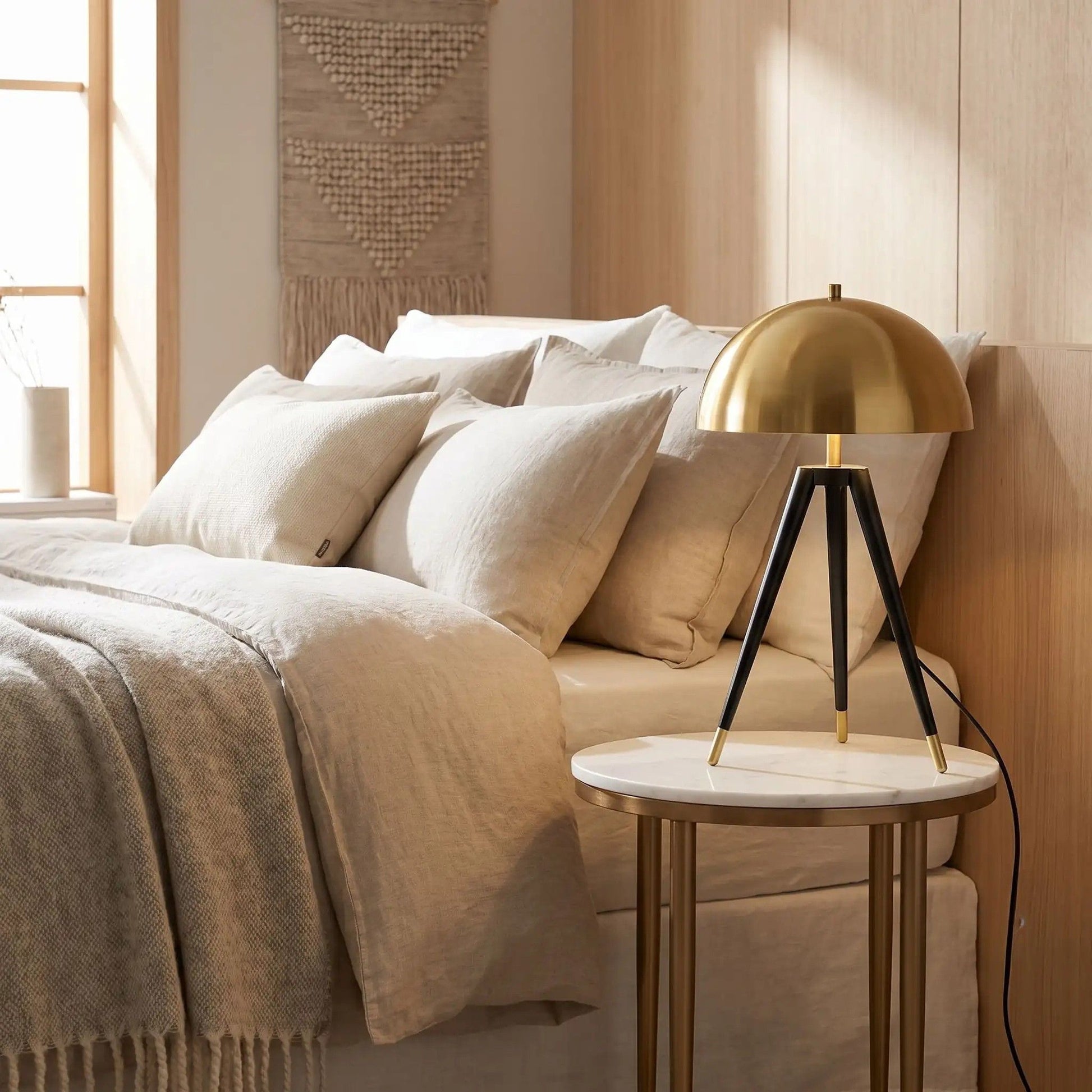 lampe champignon chevet doree mid century