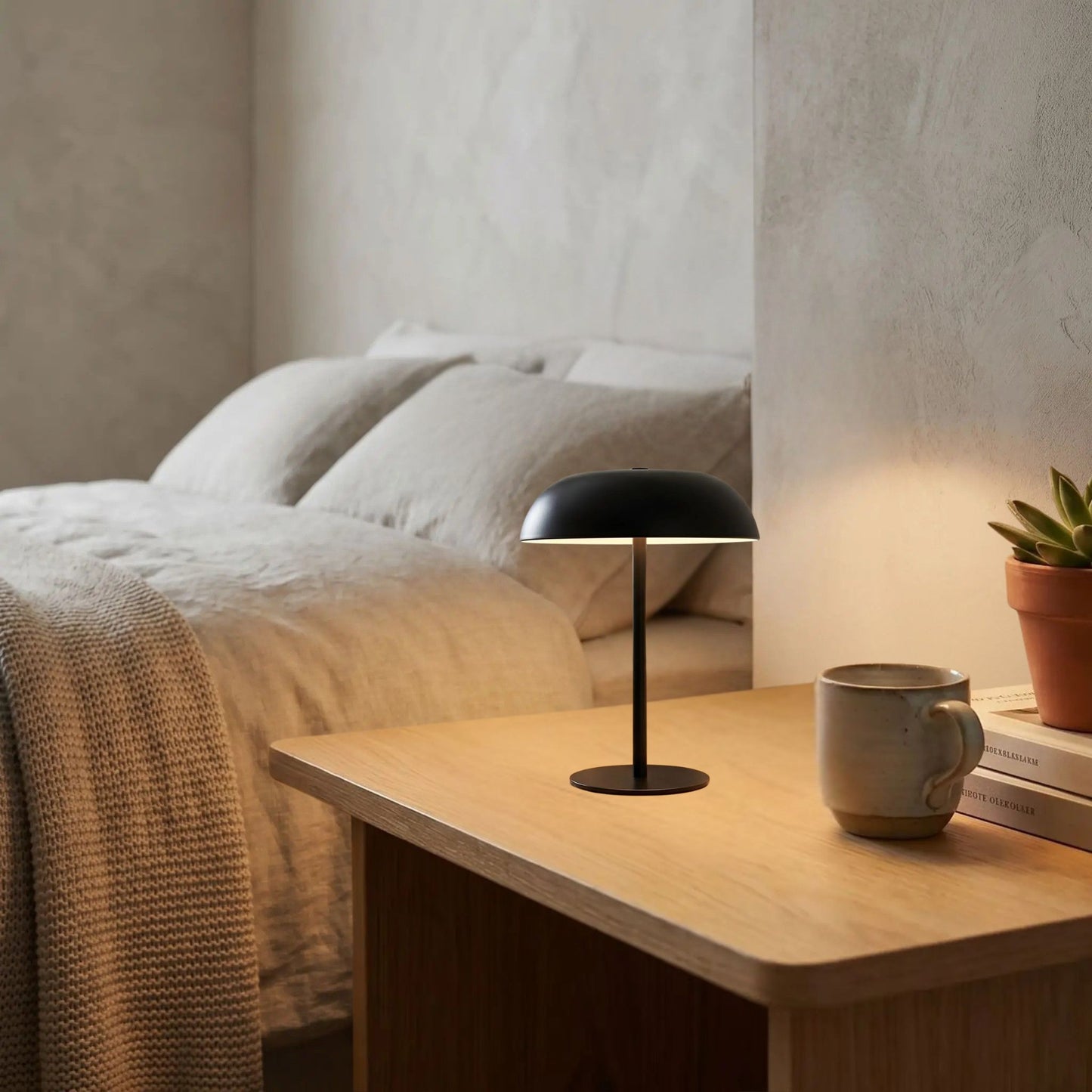 Lampe champignon sans fil Rechargeable 3 ambiances couleur noir pour chevet