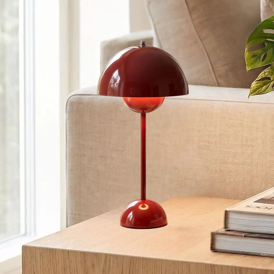 lampe champignon sejour avec plante rouge vu rapproche design italien rechargeable