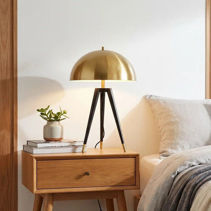 lampe champignon vu rapproche doree mid century