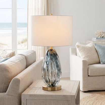 lampe chevet sejour vu rapproche cotier bleu dore