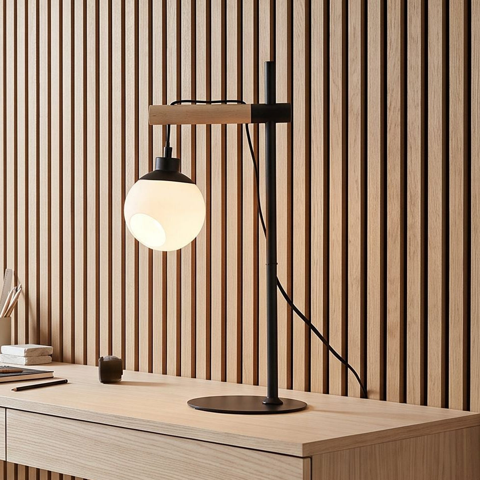lampe de bureau avec chaise vu rapproche design scandinave
