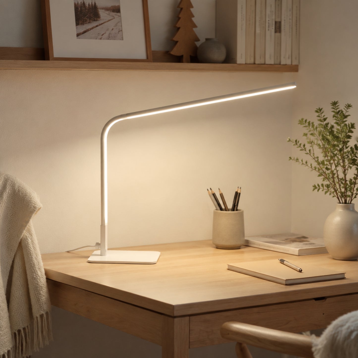 lampe de bureau led blanche minimaliste ultra fin