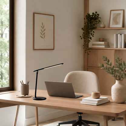 lampe de bureau led noire avec livres rechargeable
