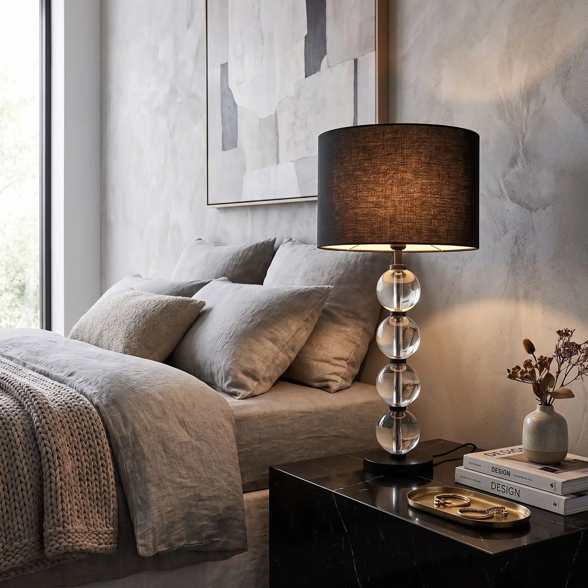 lampe de chevet chambre avec peinture light luxury raffine