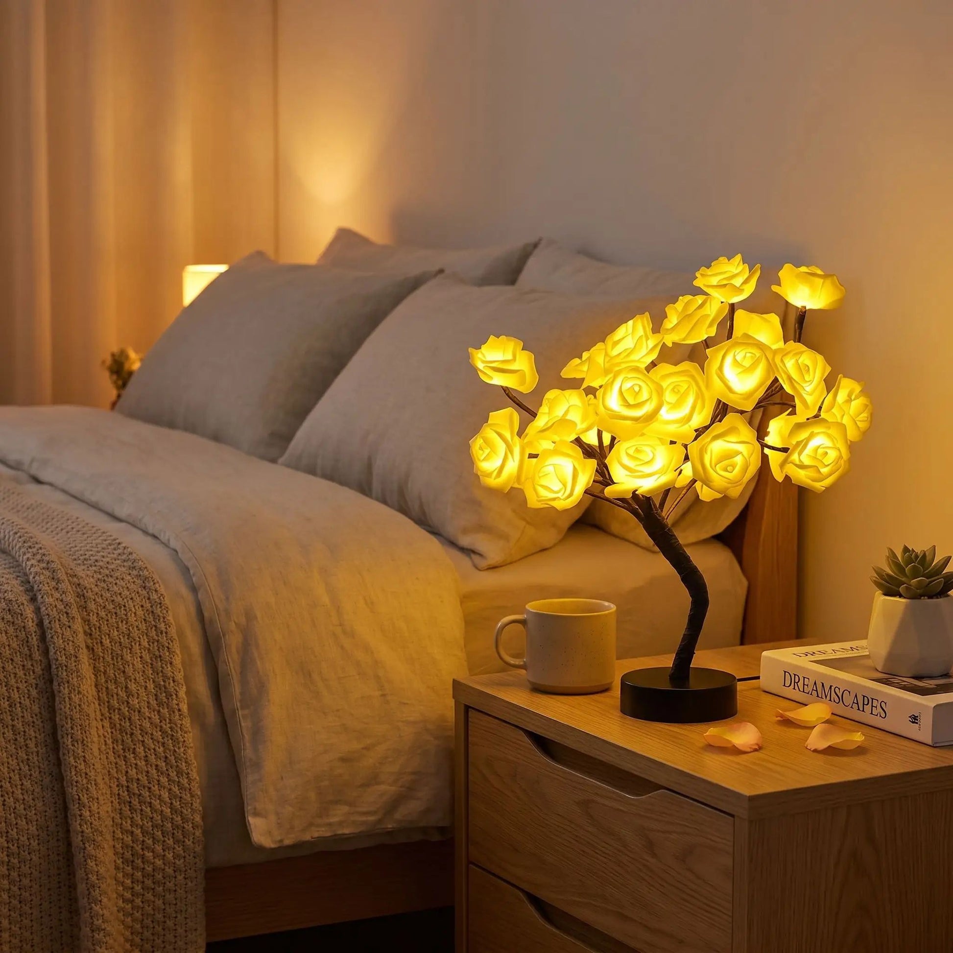 lampe de chevet design chambre nuit rosier a fleurs jaunes lumineuse