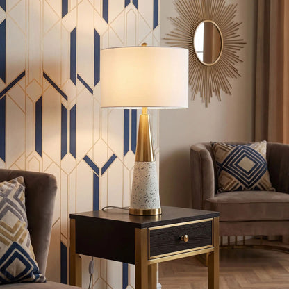 lampe de chevet sejour avec fauteuil modele fer dore terrazzo doree