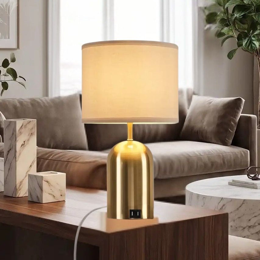 lampe de chevet tactile grande salle sejour vu rapproche doree 3 intensites et ports usb