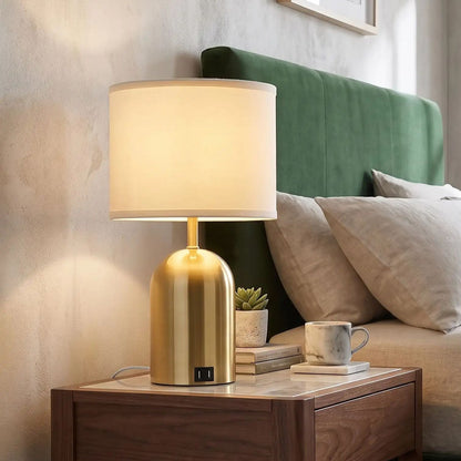 lampe de chevet tactile vu rapproche doree 3 intensites et ports usb