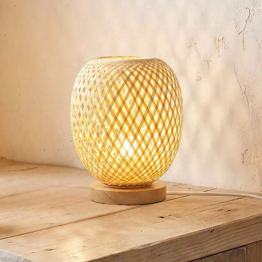 lampe de table bambou comptoir vue rapproche bambou rotin artisanal