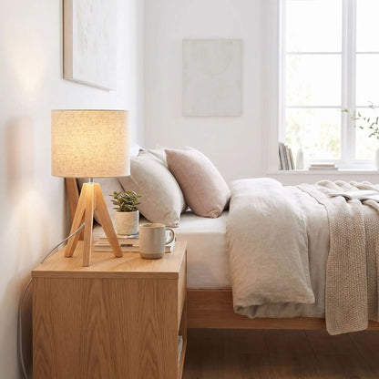 lampe de table chambre trepied scandinave