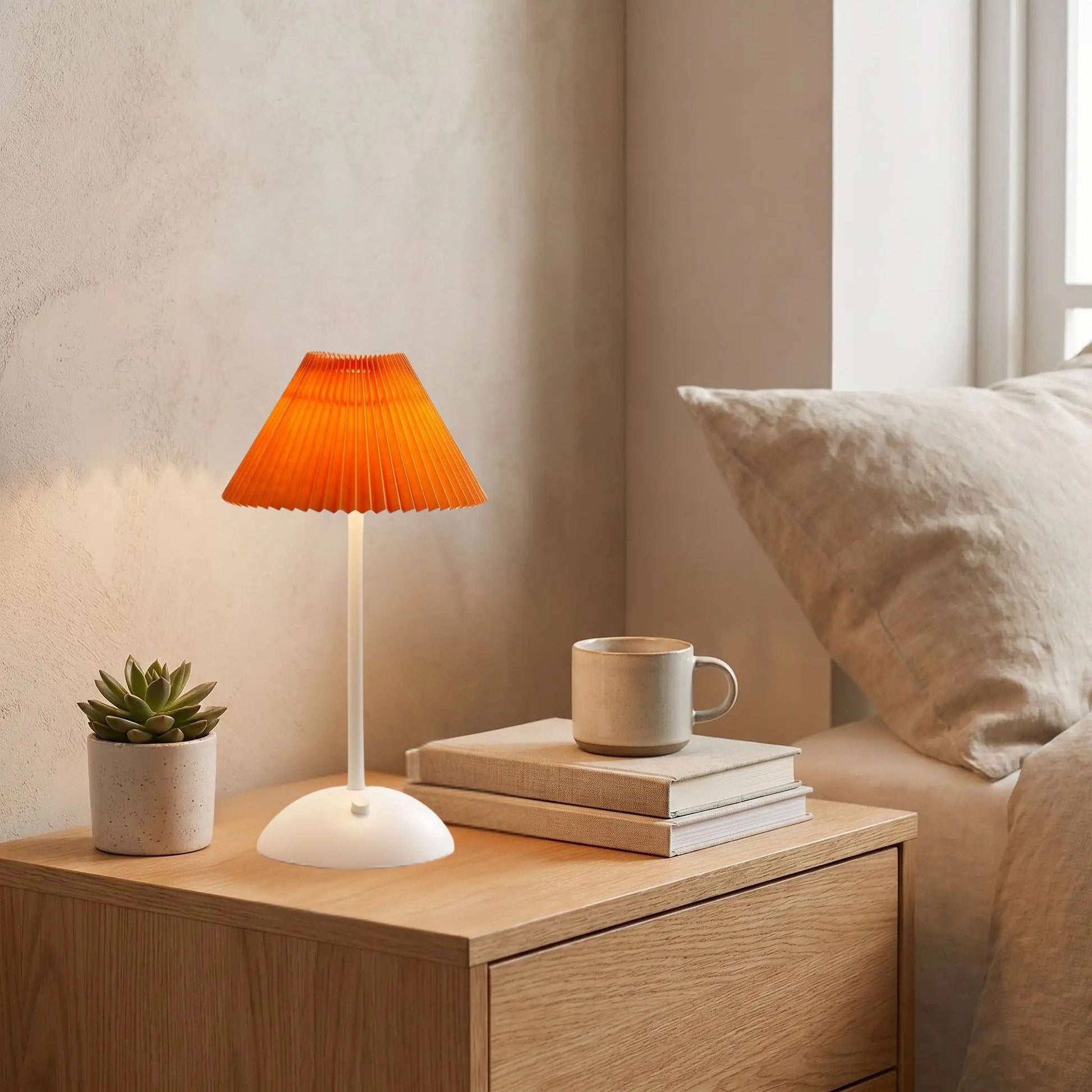 lampe de table rechargeable blanc abat-jour orange blanche coloree