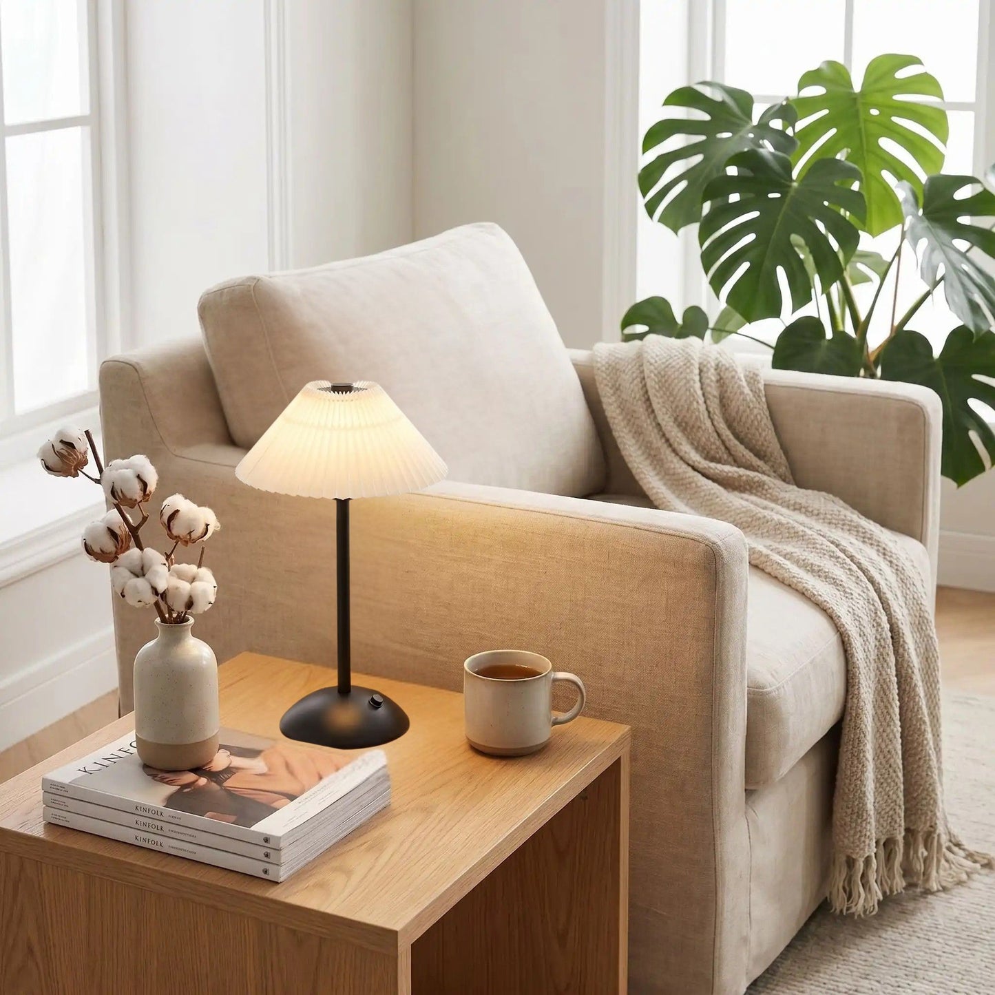 lampe de table rechargeable noir abat-jour blanc noir coloree