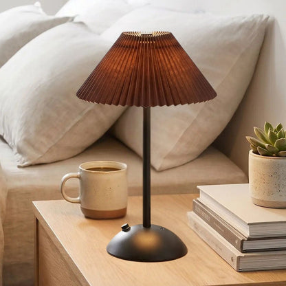 lampe de table rechargeable noir abat-jour marron rapproche noir coloree