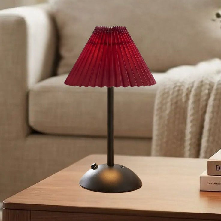 lampe de table rechargeable noir abat-jour rouge bordeaux vu rapproche noir coloree
