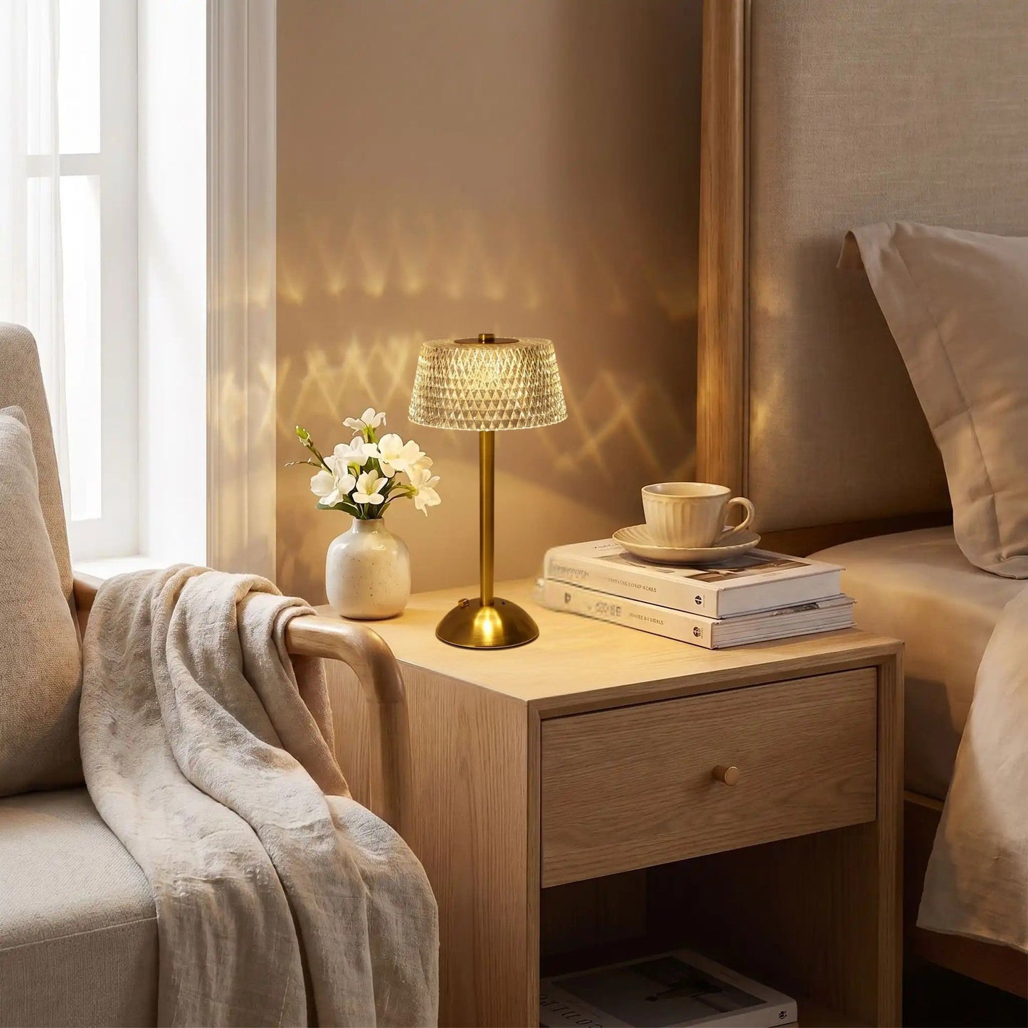 lampe de table sans fil chevet avec fauteuil lumiere diamant