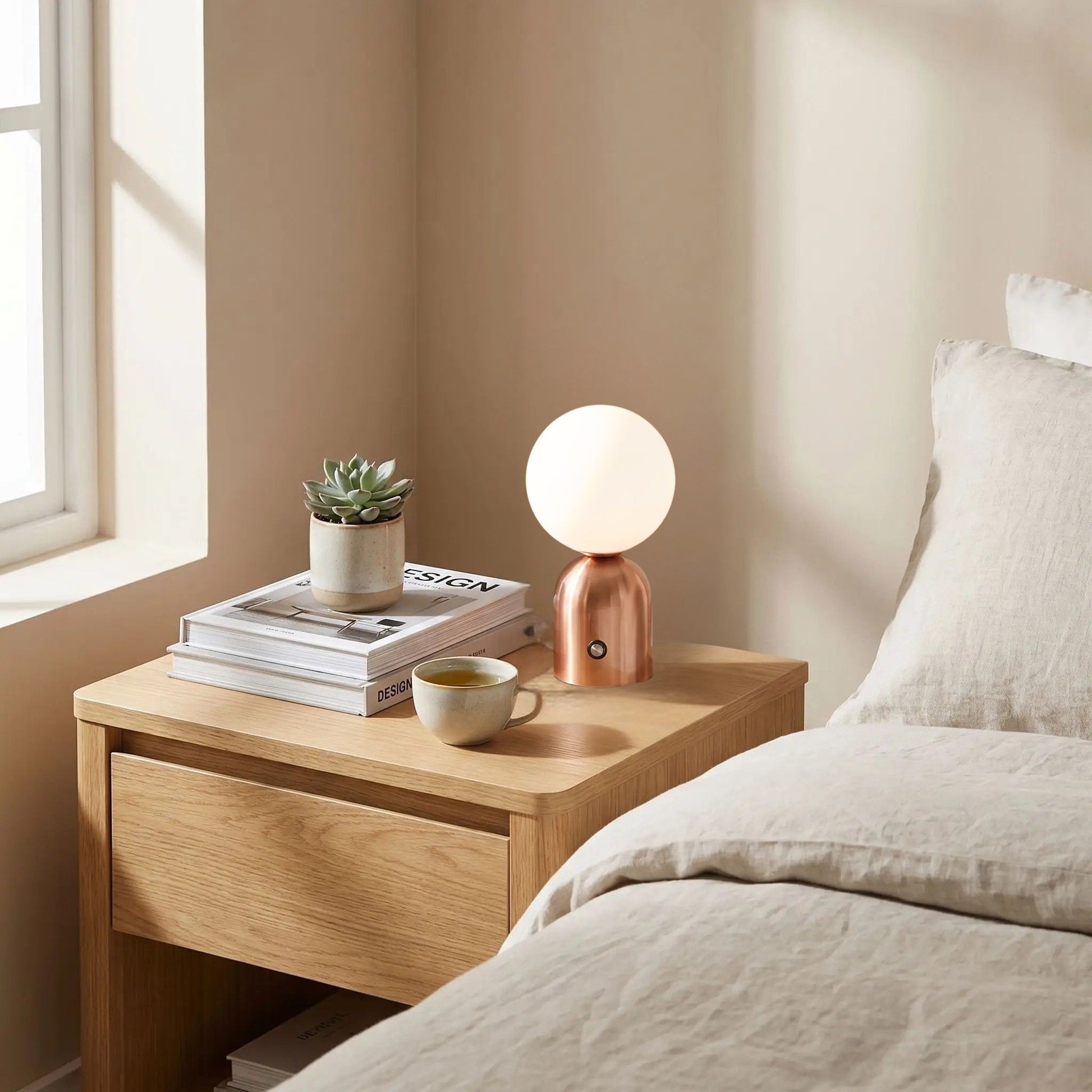 lampe de table sans fil cuivre petite coloree