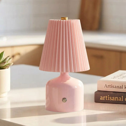 lampe de table sans fil rose vue rapproche petite stylee