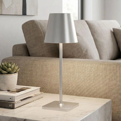 lampe sans fil argent sejour vue rapproche nomade led 5w