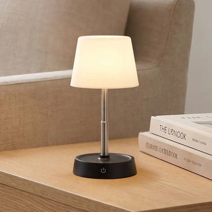 lampe sans fil couleur noir sejour vue rapproche hauteur telescopique