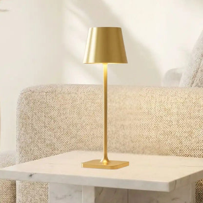 lampe sans fil couleur or sejour vue rapproche nomade led 5w