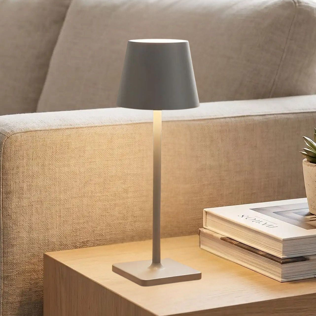 lampe sans fil gris sejour vue rapproche nomade led 5w