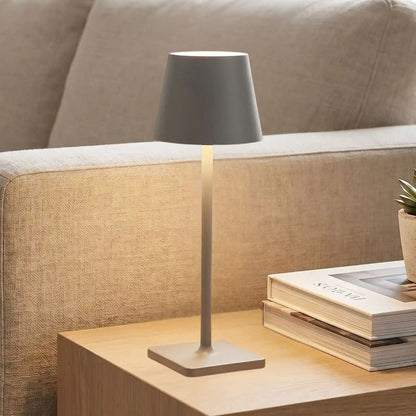 lampe sans fil gris sejour vue rapproche nomade led 5w