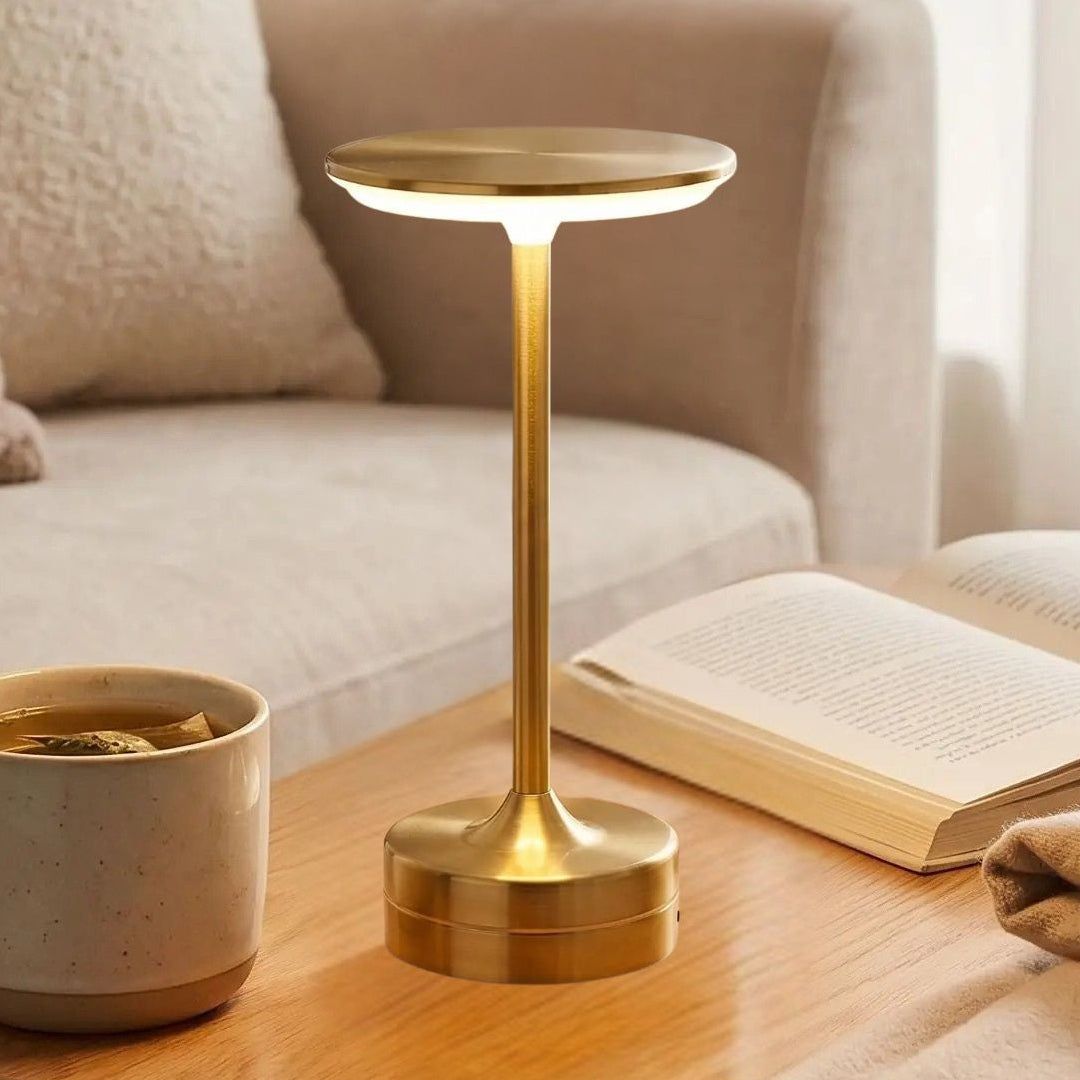 lampe sans fil rechargeable couleur or sejour vue rapproche couleurs tendance